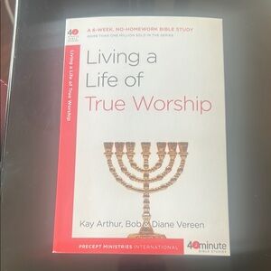 Living a Life of True Worship Book